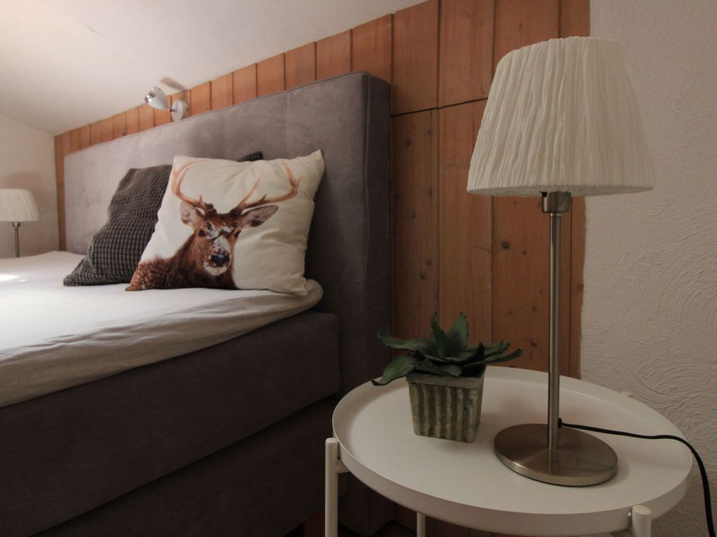 Schlafzimmer 1.3