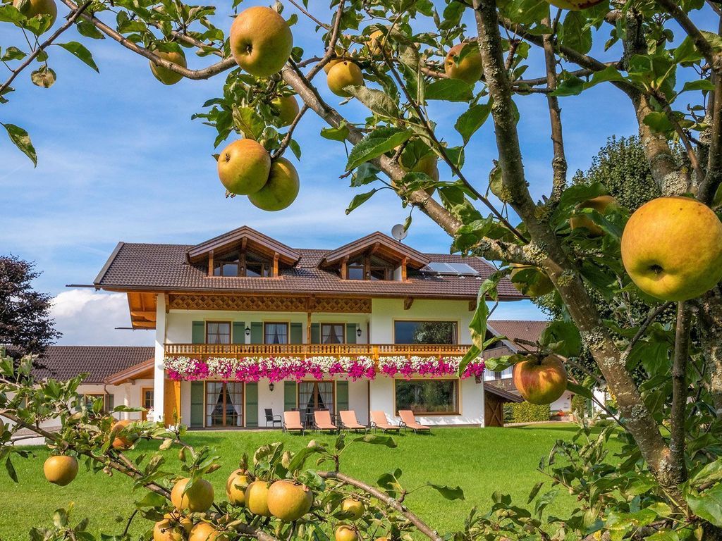 Chiemsee Hauszeit Ferienhaus