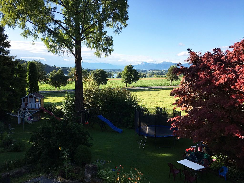 Blick zum Tachinger See