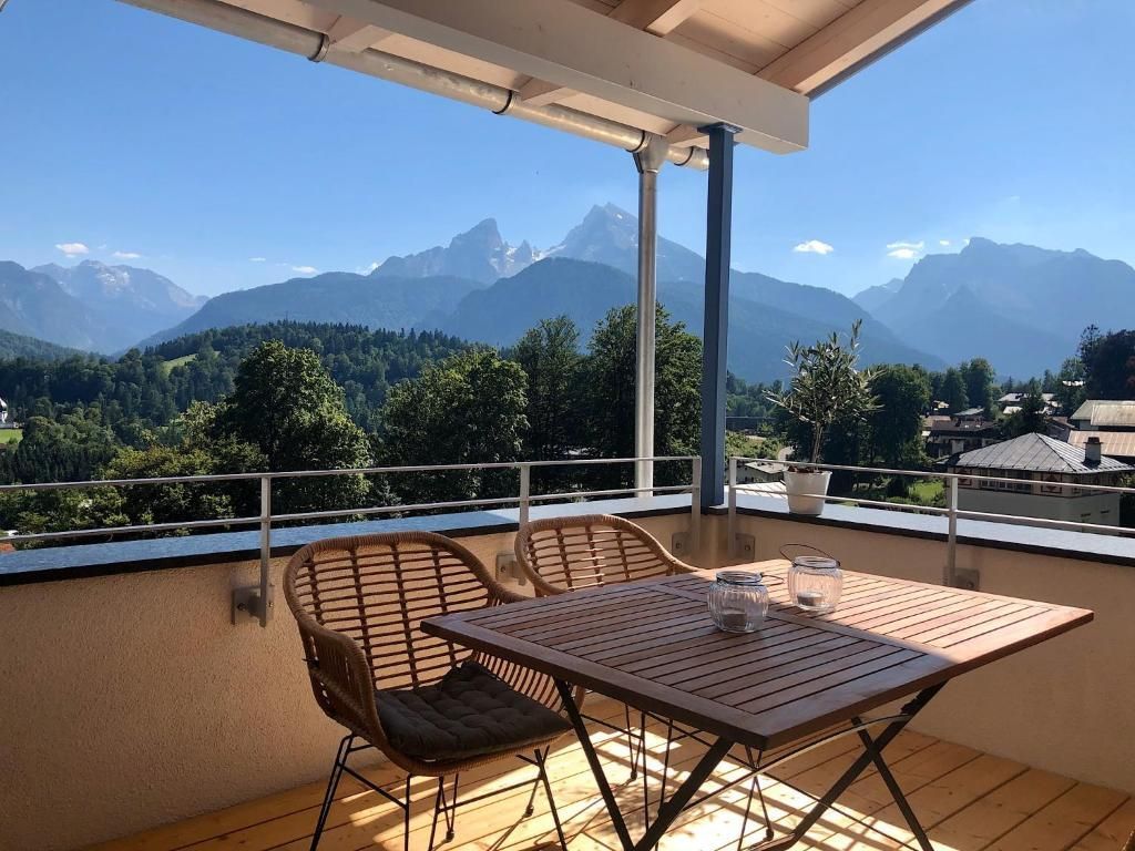 Loggia Turm West