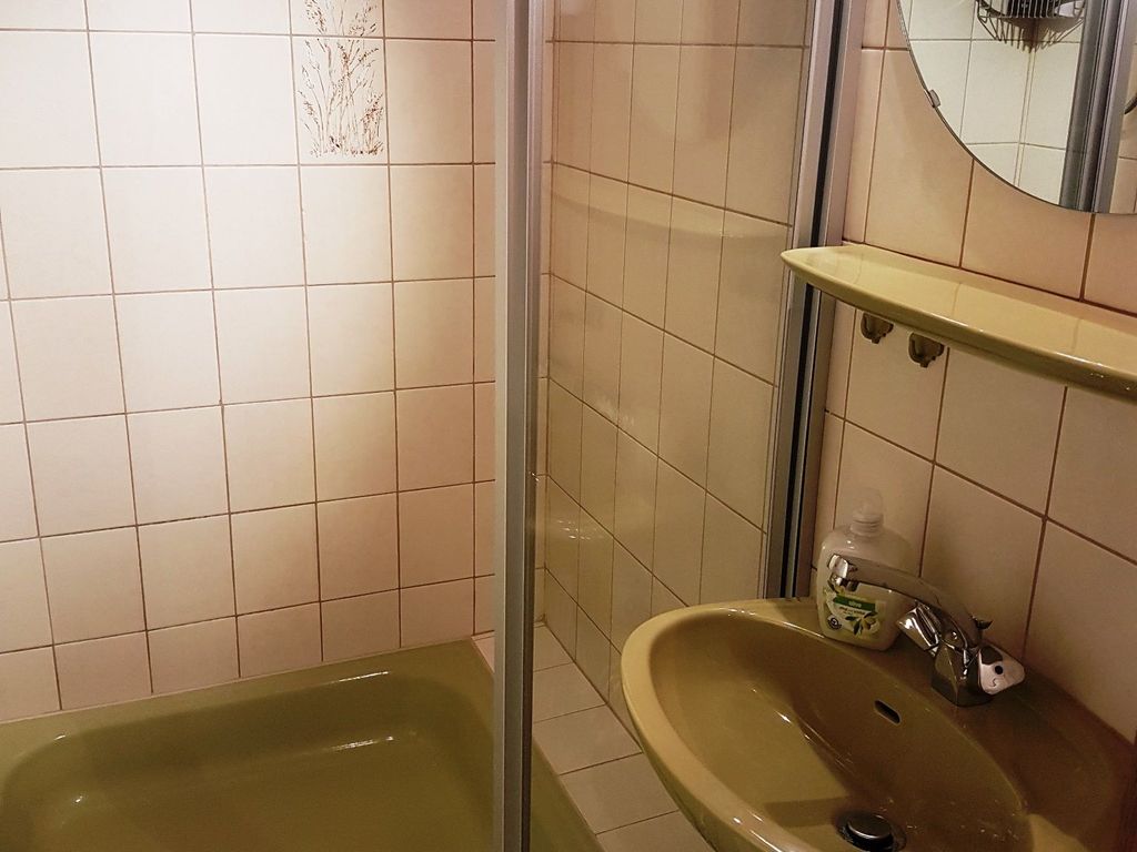 zweites Badezimmer