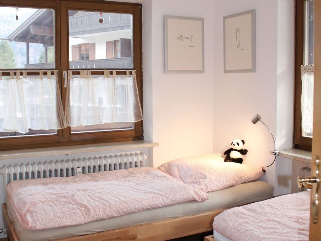 Schlafzimmer 2