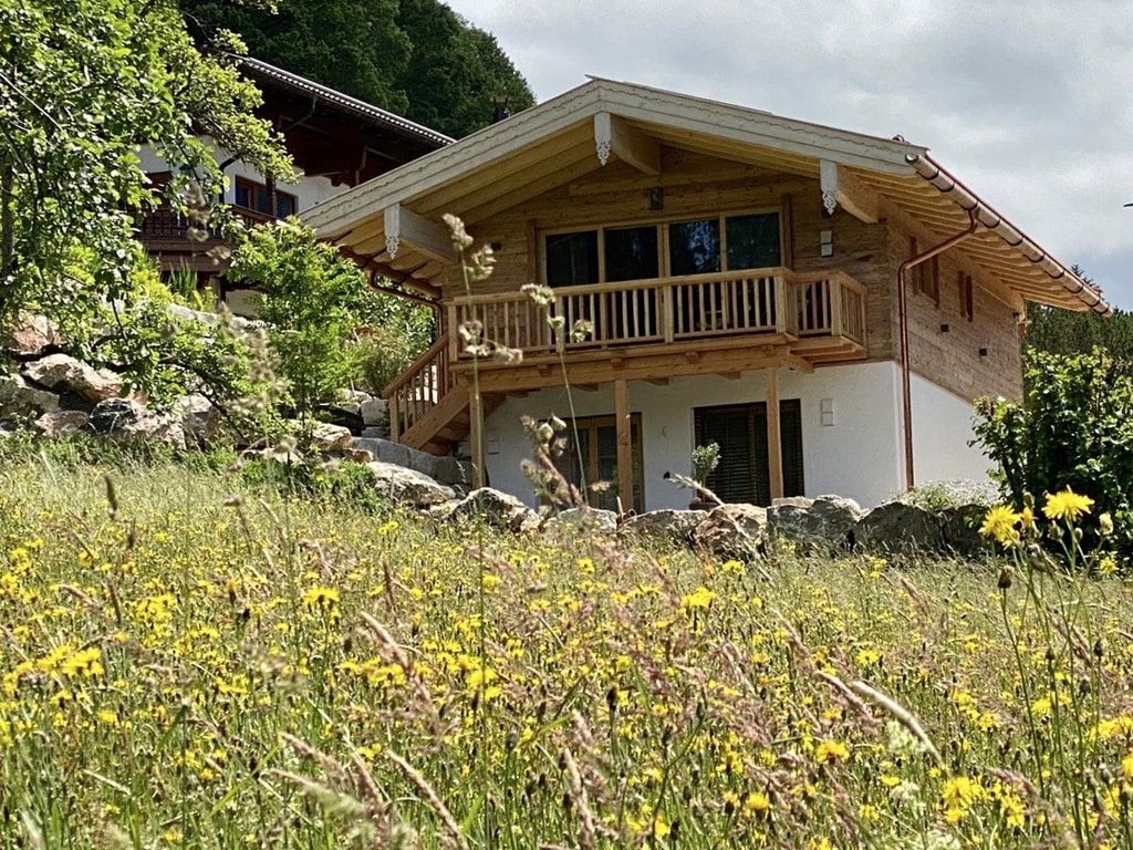 Chalet BERGSUCHT- Westansicht