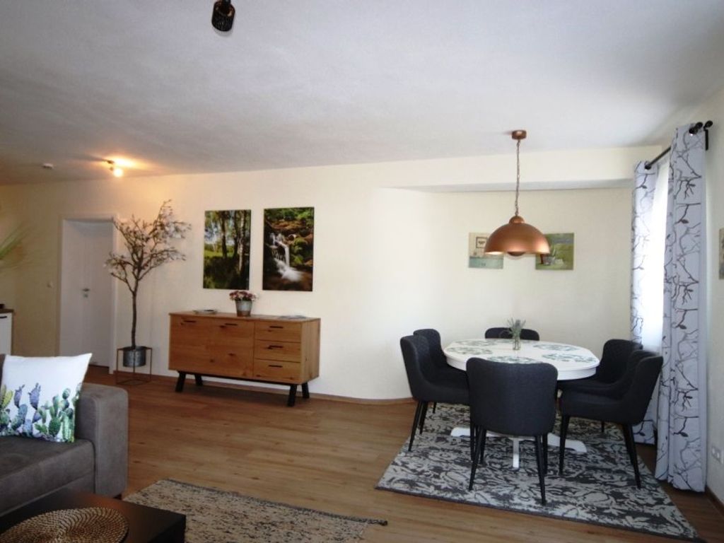 die Wohnung Top 2