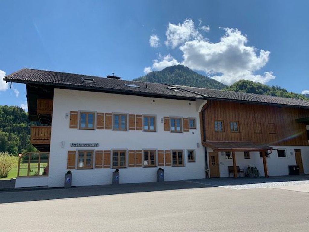 Nord Ansicht mit Seiteneingang