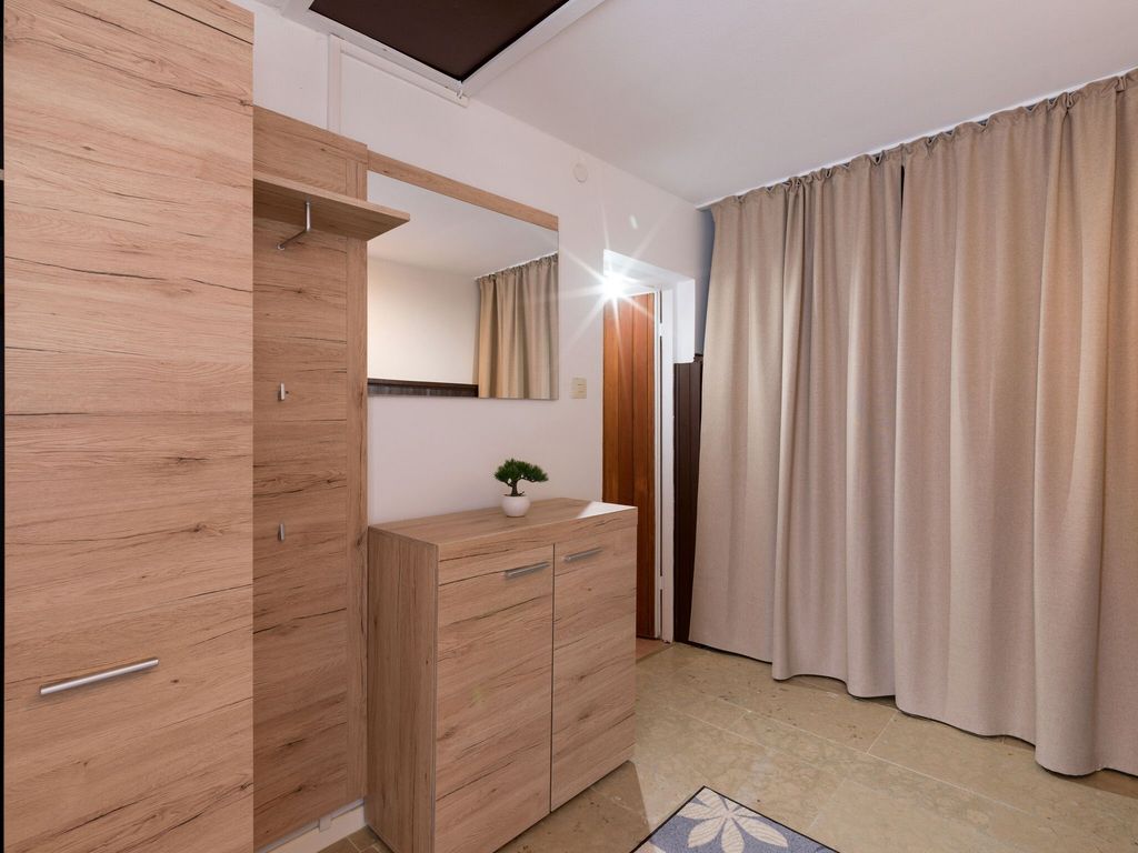 Eingangsbereich mit Garderobe