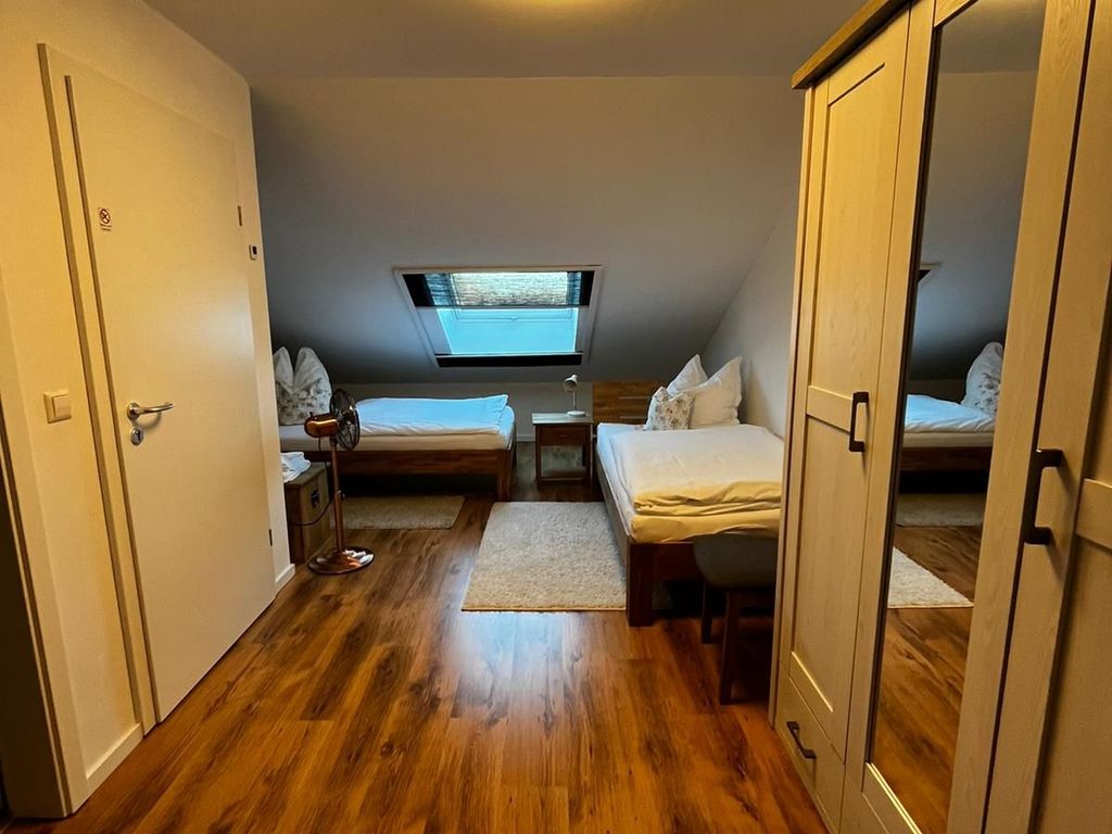 Dreibettzimmer