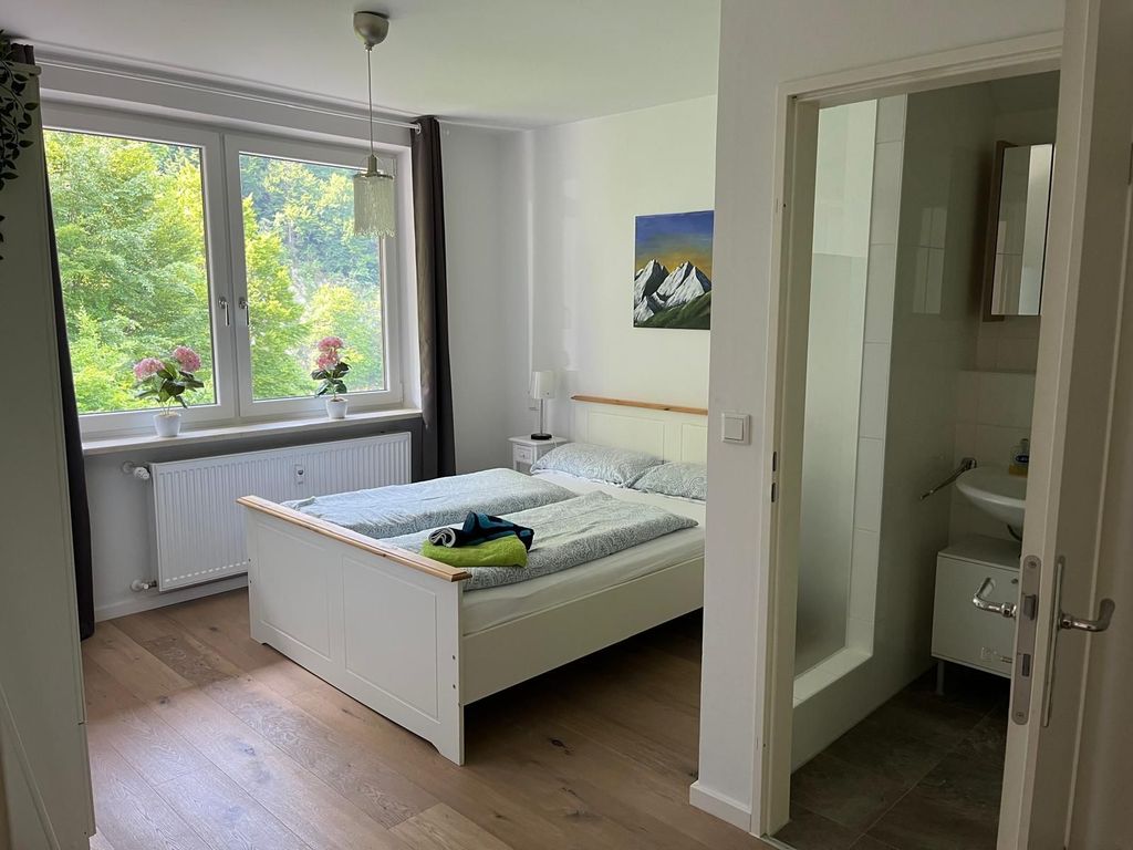 Schlafzimmer 2