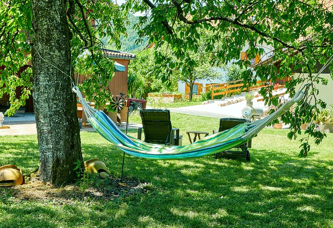 Ferienwohnung 191 qm, 2-10 Pesonen, 4 Schlafzimmer, Wohnzimmer, Küche, Terrasse