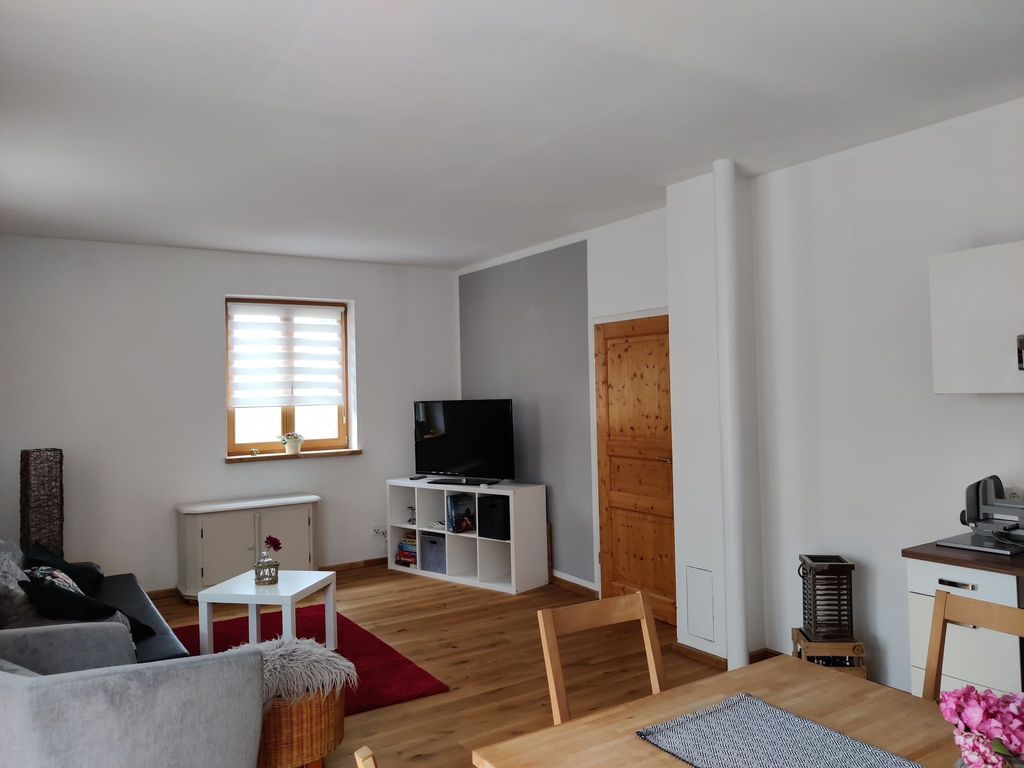 Ansicht Wohnbereich mit TV