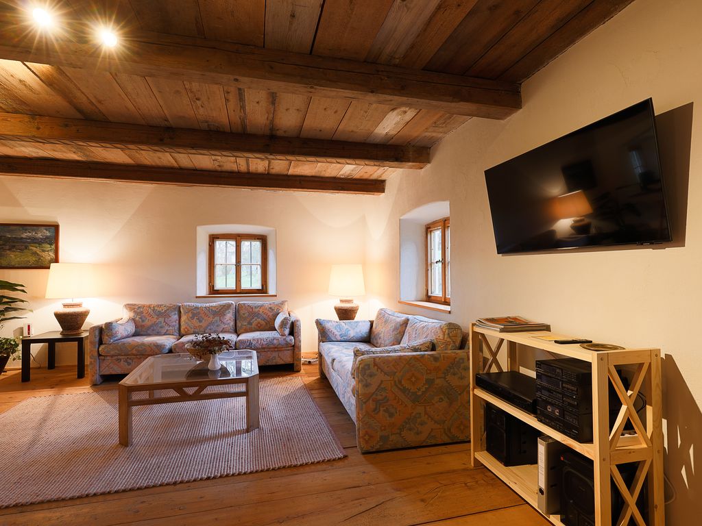 Wohnzimmer mit TV