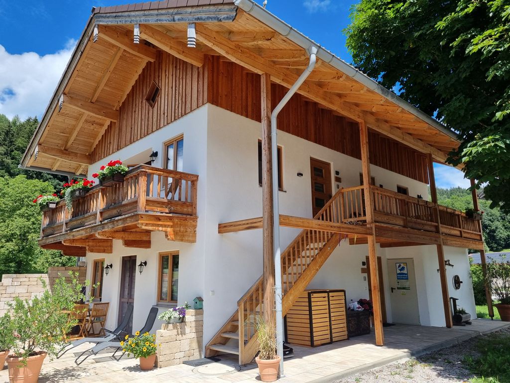 Hausansicht Sommer