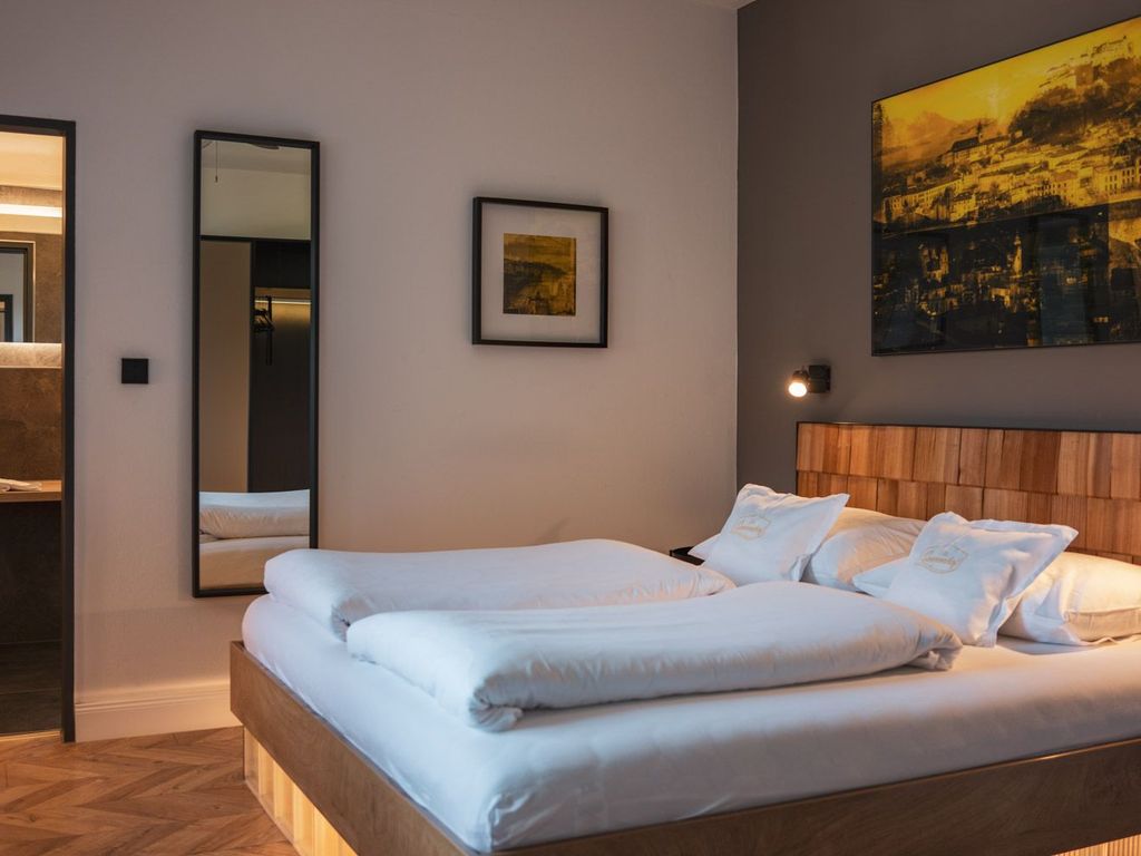 Doppelzimmer mit Balkon