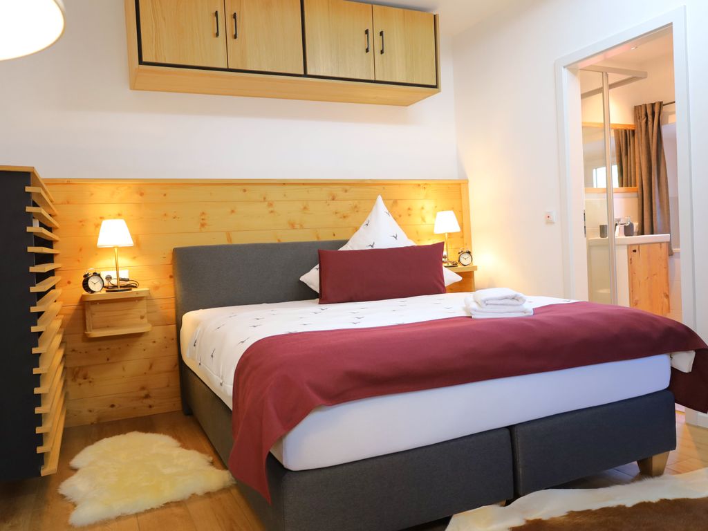 Schlafzimmer 1 - Doppelbett