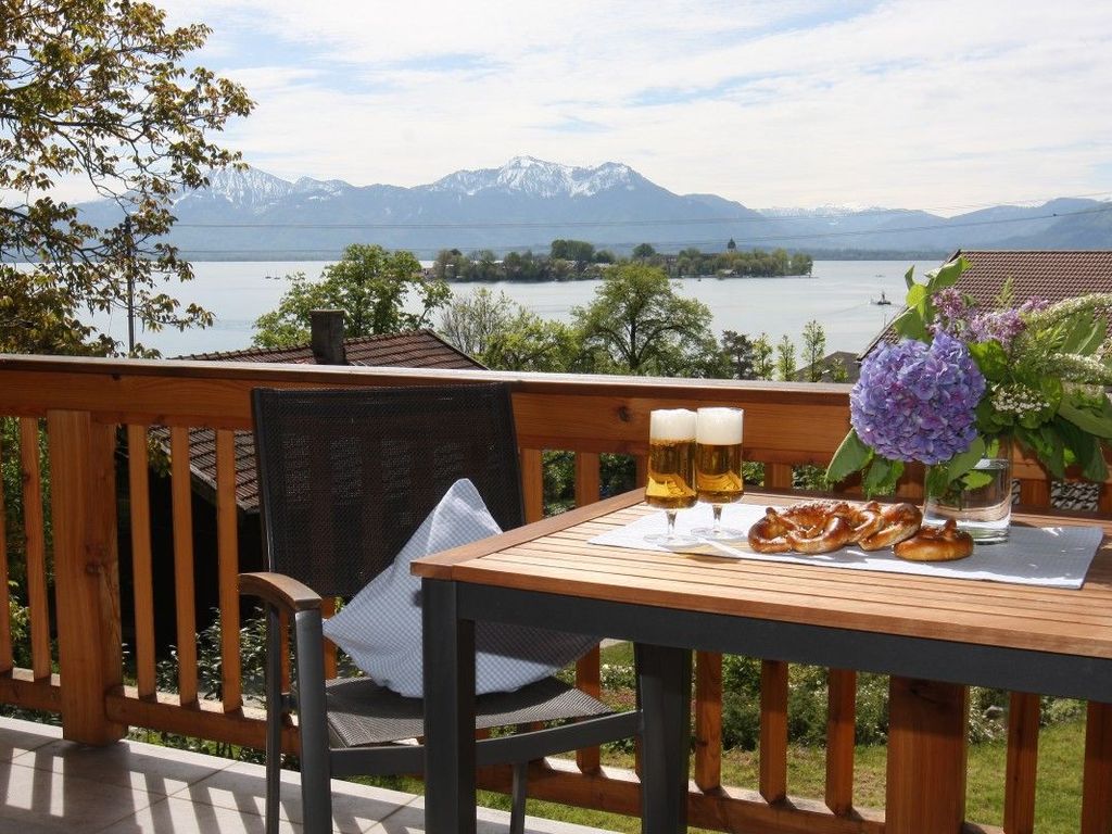 Haus Chiemsee-Blick
