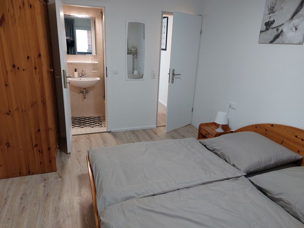 Schlafzimmer mit eigenem Bad