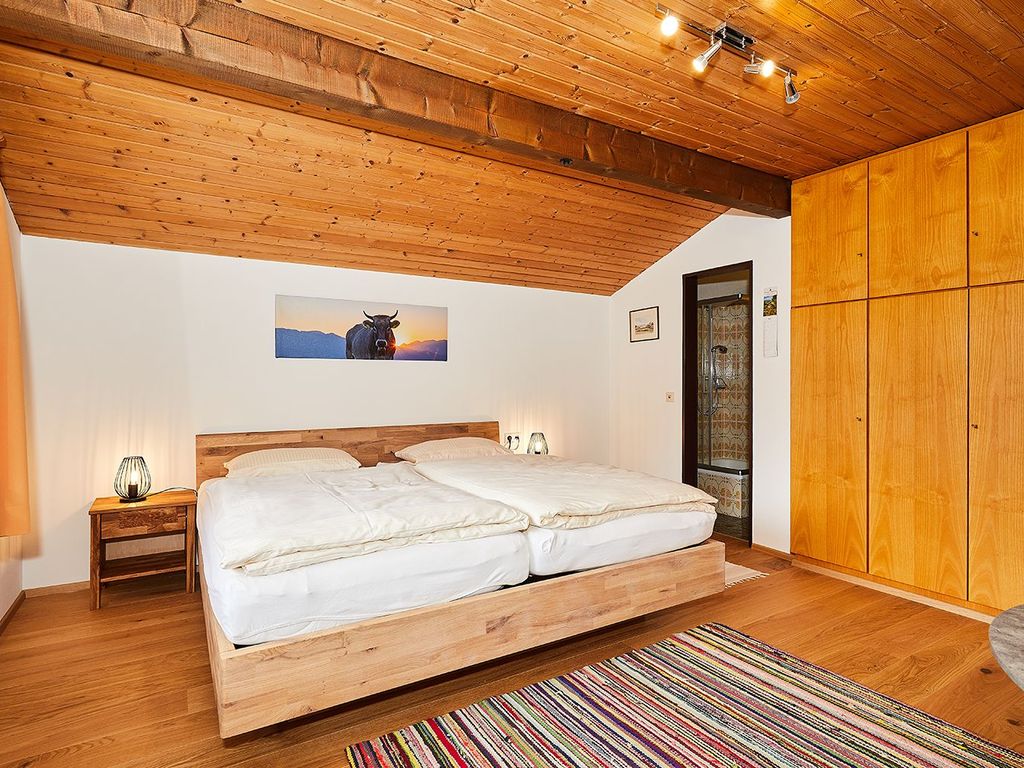 3. Schlafzimmer