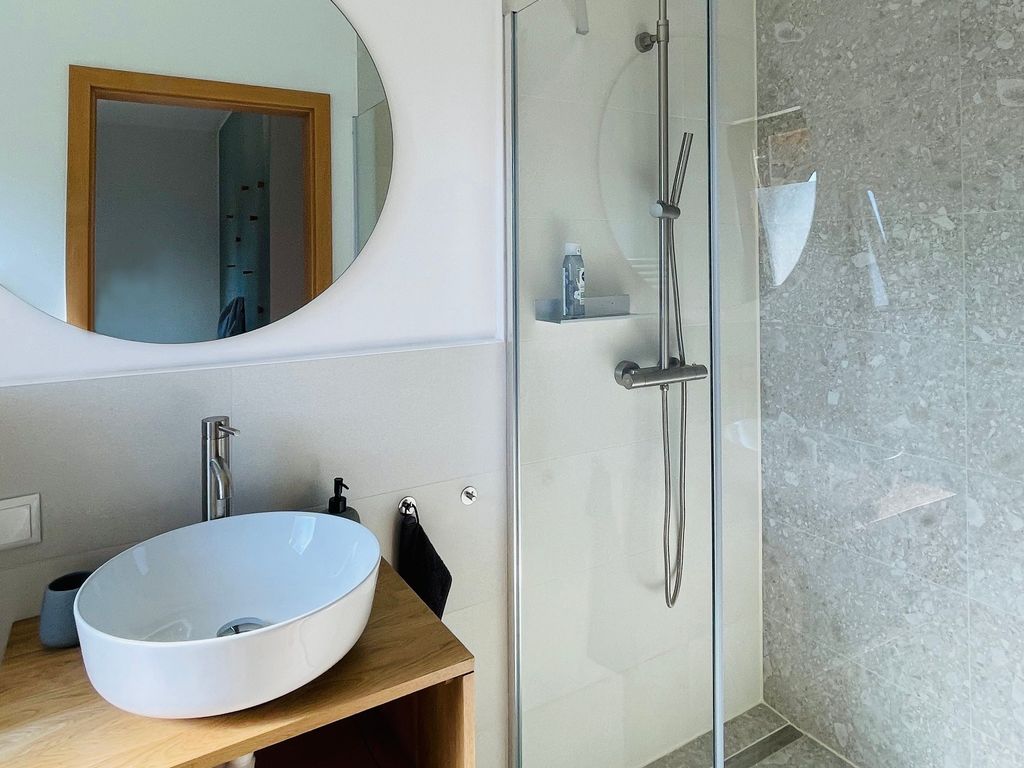 Badezimmer Erdgeschoß