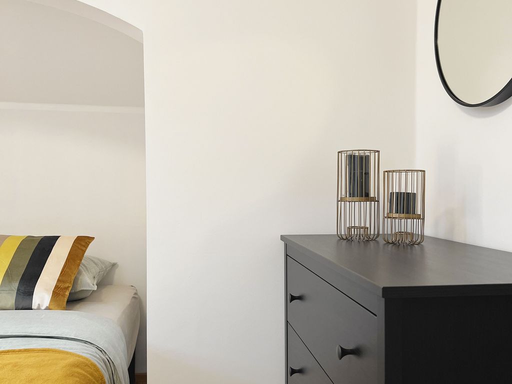Schlafzimmer 2
