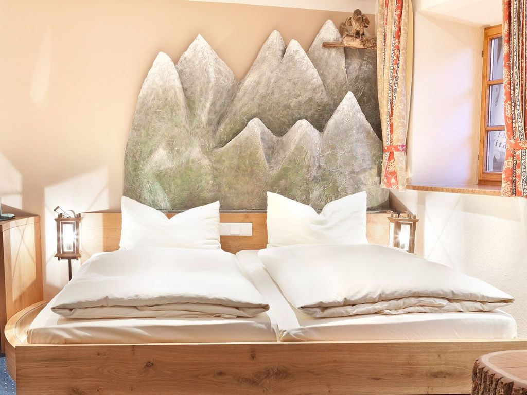 Zimmer 9 bis 3 Pers.