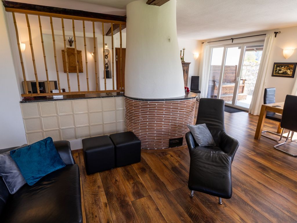 Gemütliches Beisammensein in der Villa Pia