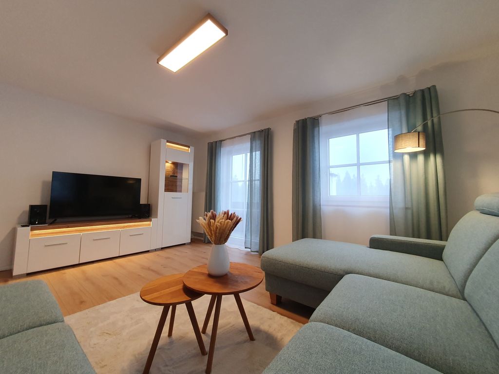 Wohnzimmer Ferienwohnung Göllblick
