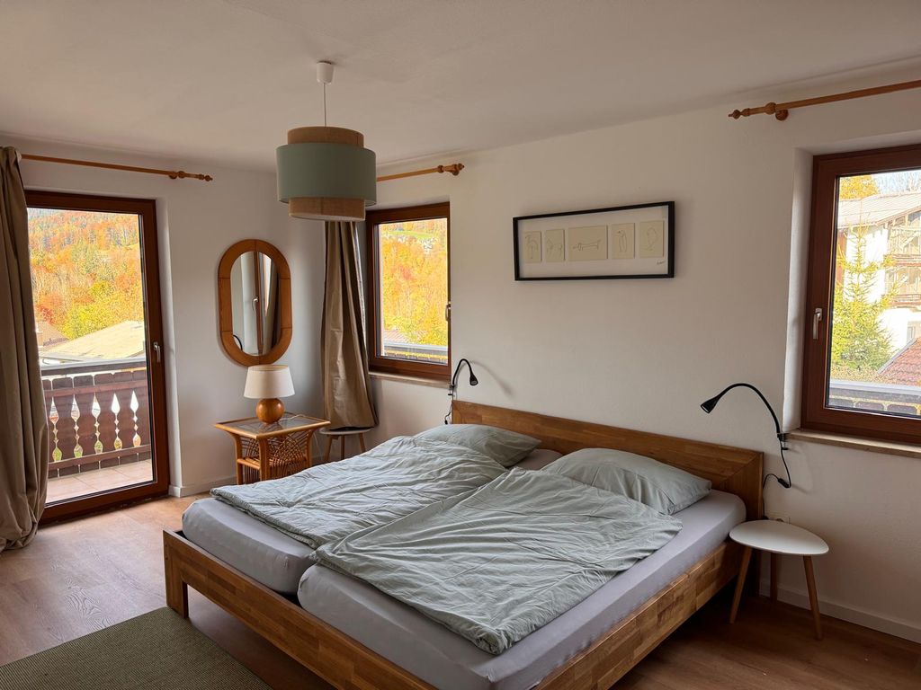 Großes Schlafzimmer
