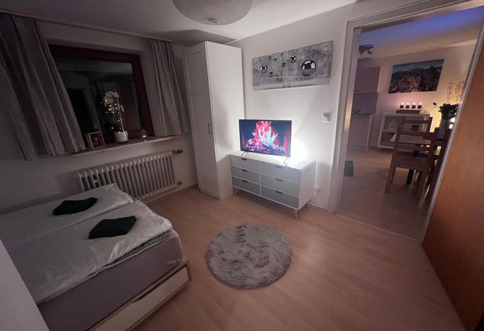 Ferienwohnung in Piding - zentral gelegen, Autobahnnähe, neu renoviert, mit Terrasse und hundefreundlich