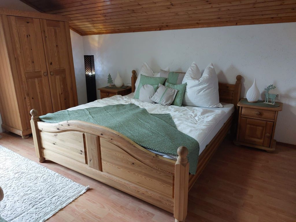 Gemütliches Doppelbett
