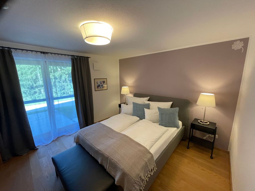 Schlafzimmer 2