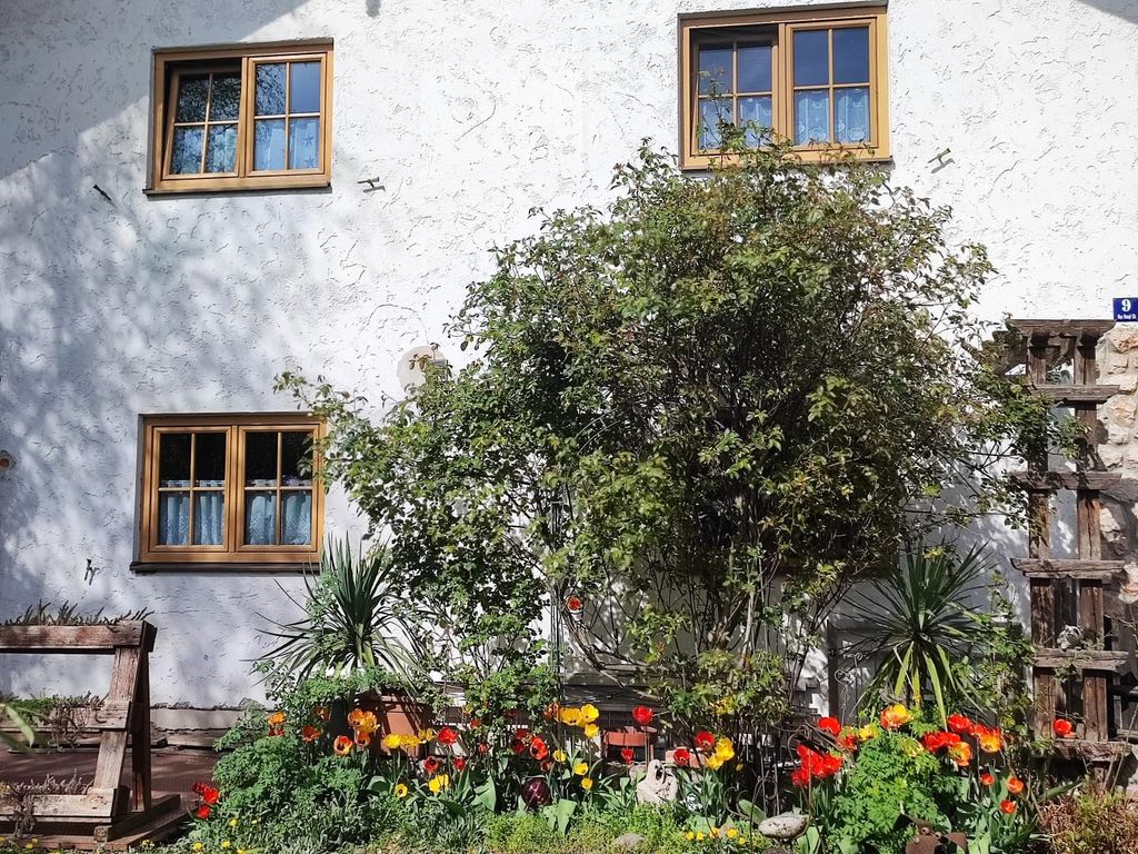 Haus Ansicht Vorgarten