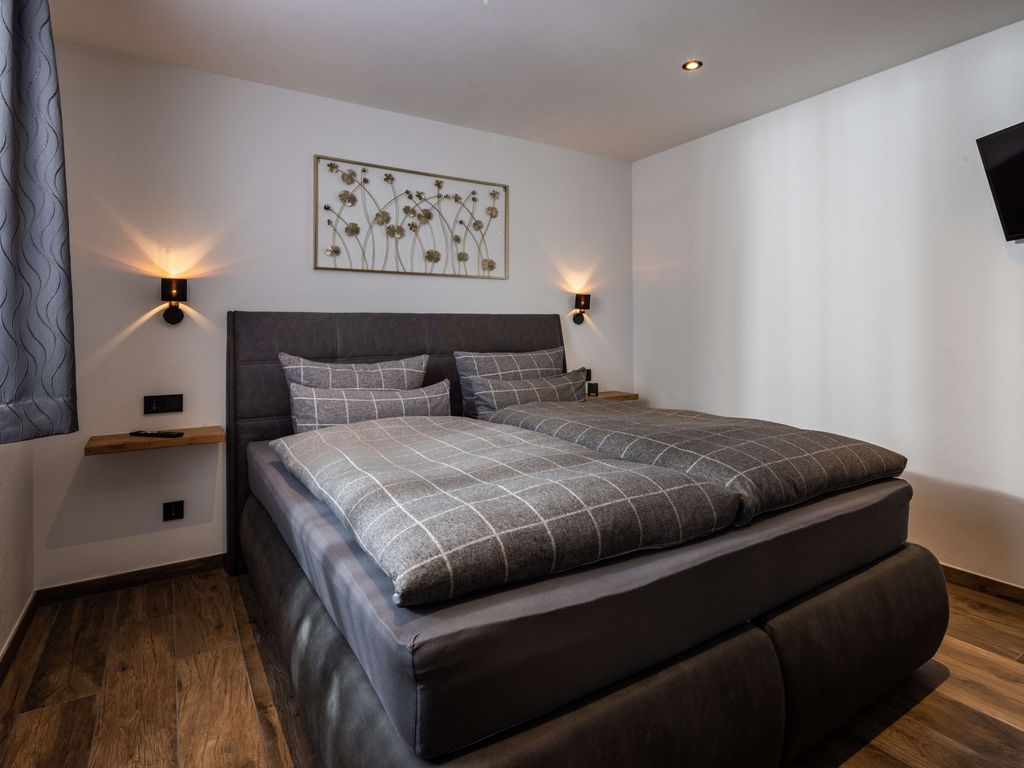 1. Schlafzimmer
