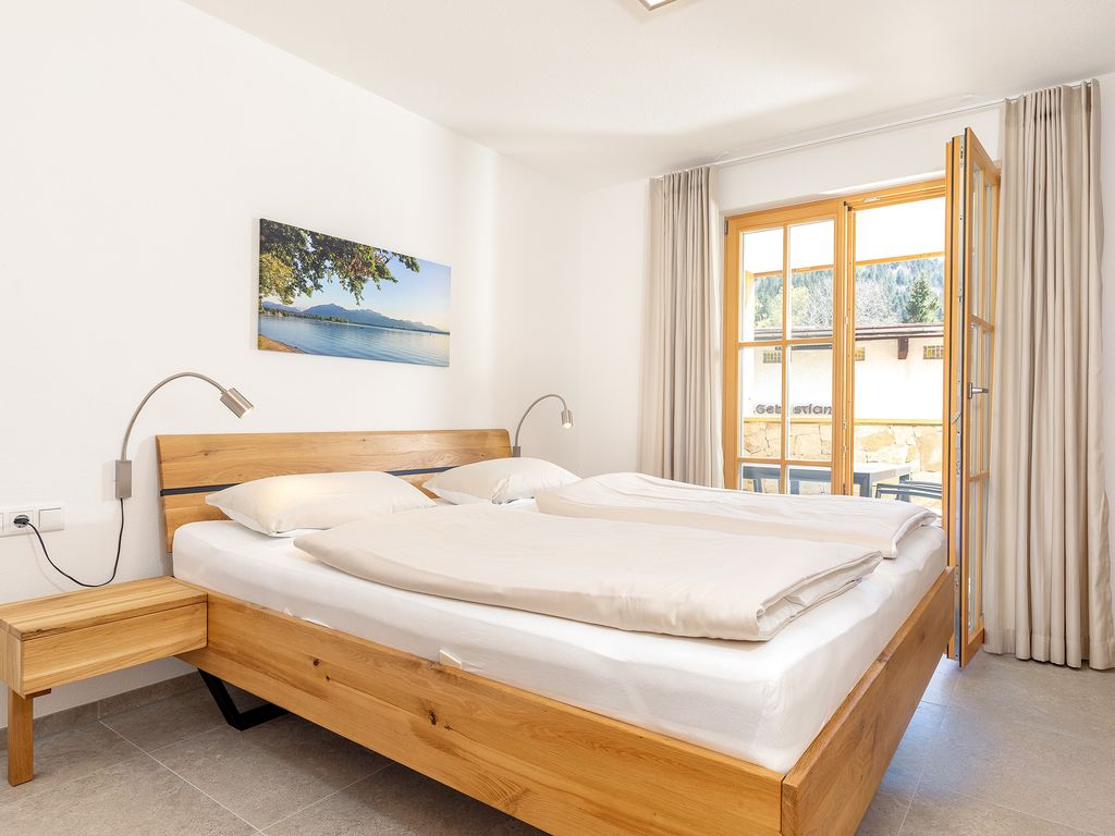 Erstes Schlafzimmer
