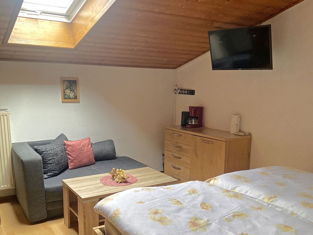 Doppelzimmer Dusche/WC und TV