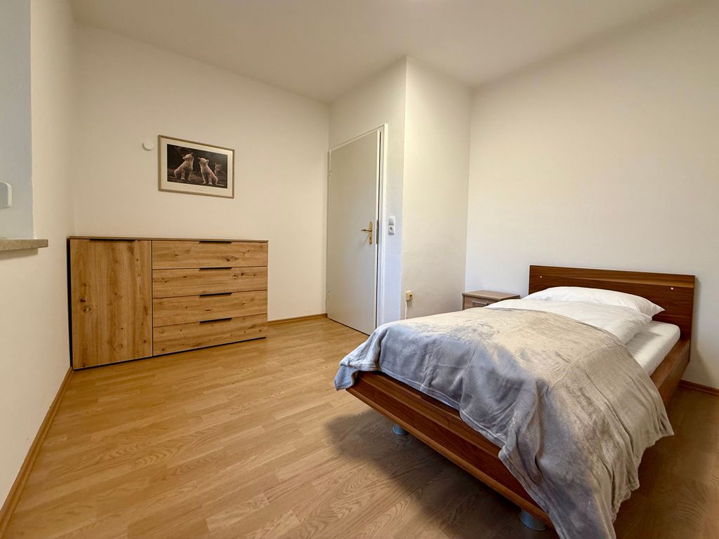Schlafzimmer 3
