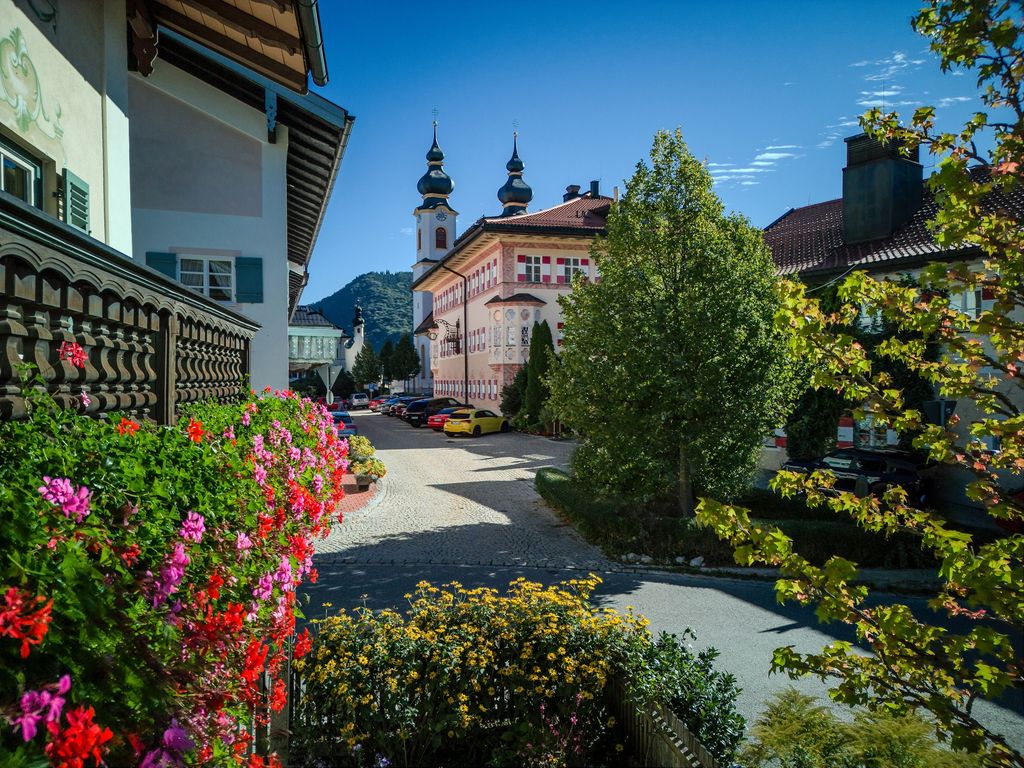 Hausblick vom Balkon in Richtung Pfarrkirche