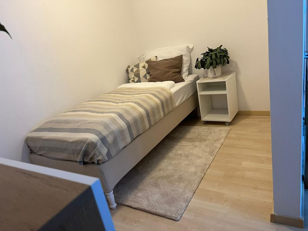 Einzelbett