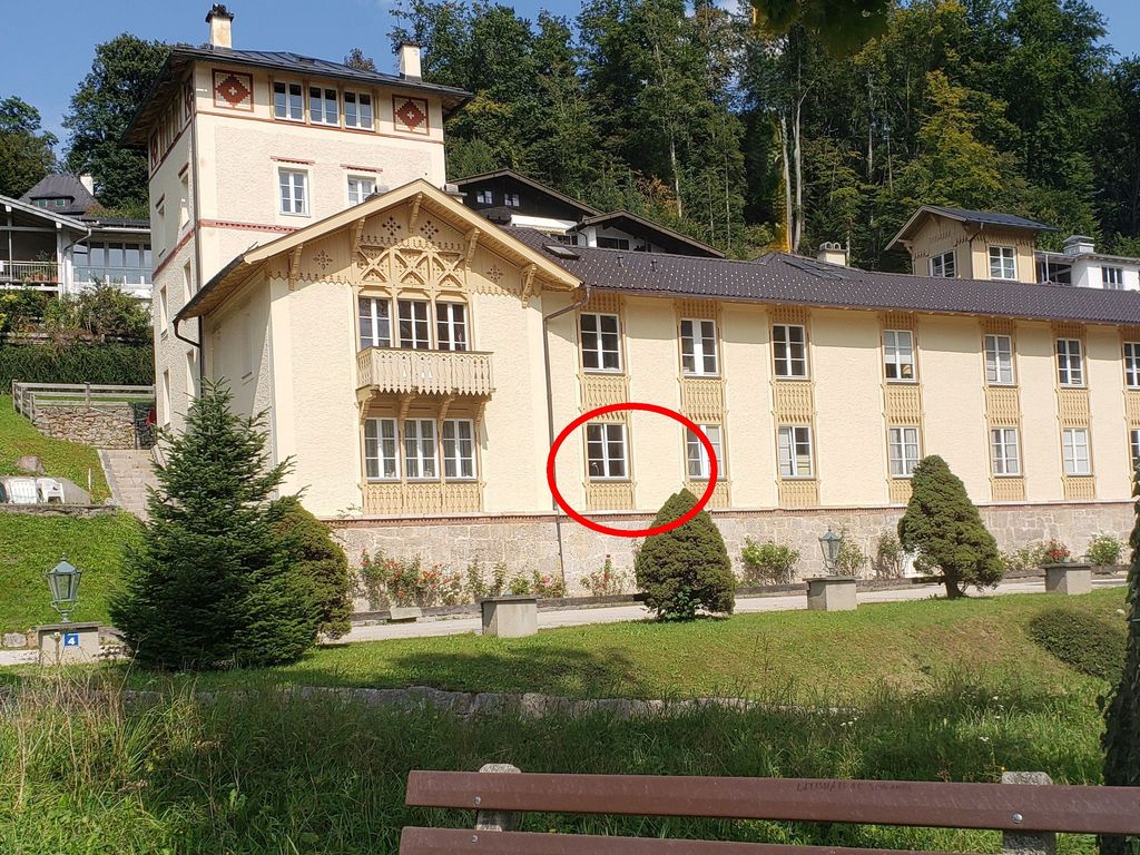 Königliche Villa vom Luitpoldpark aus gesehen