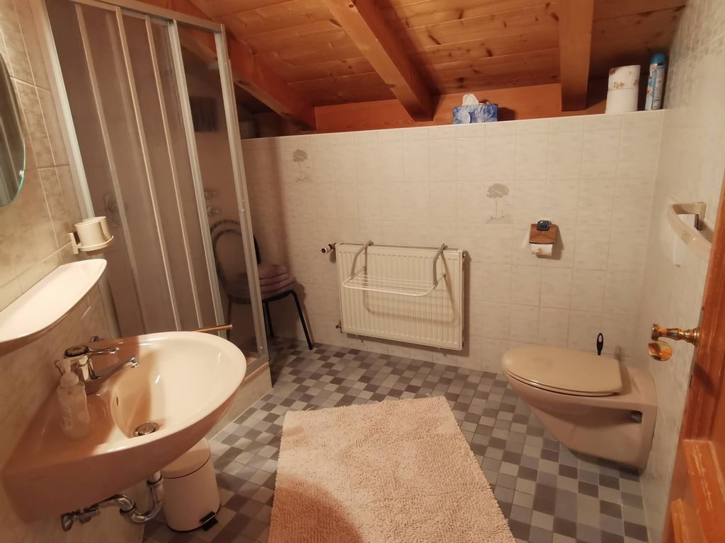 Badezimmer 1