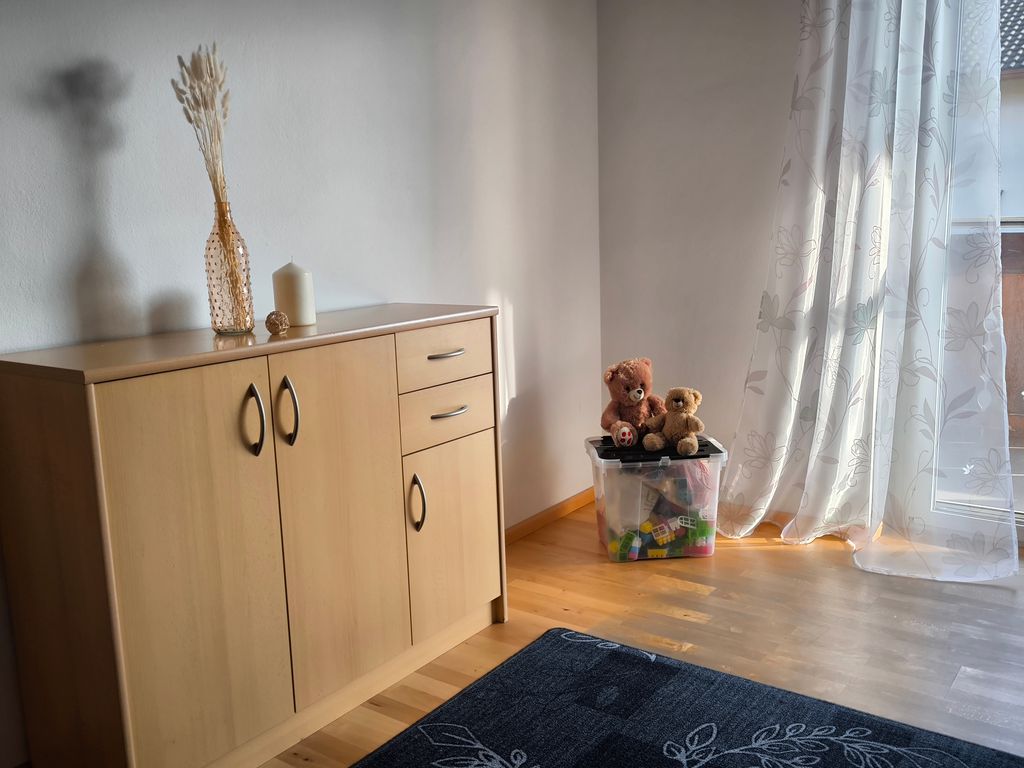 2. Schlafzimmer