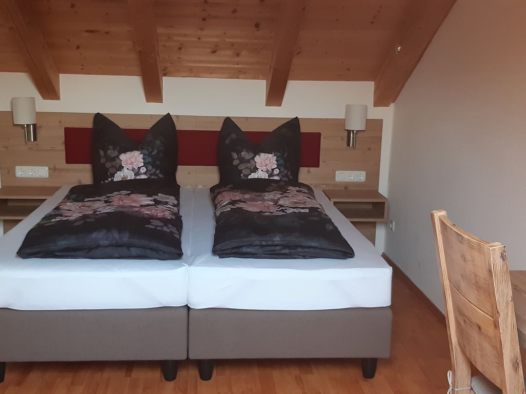 Schlafzimmer 2.OG