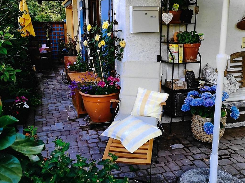 Zugang zum Eingang /Terrasse