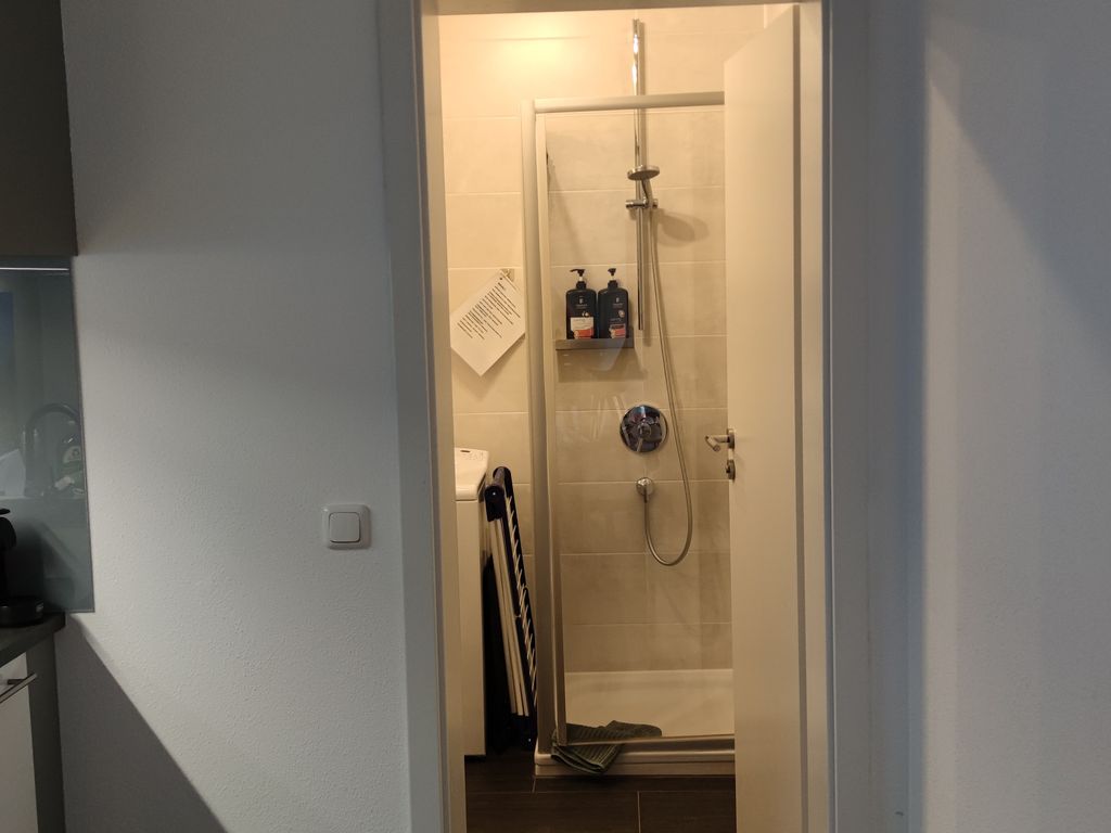Blick ins Badezimmer