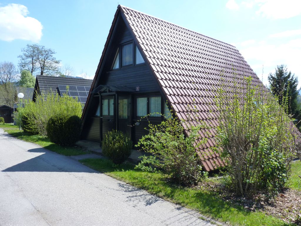 Nordseite mit dem Eingang