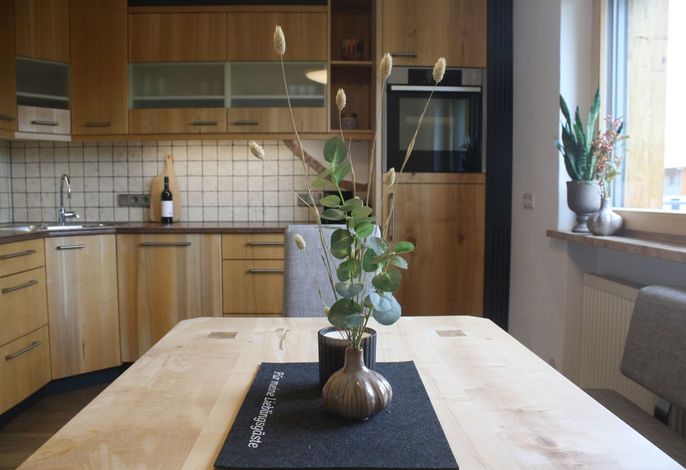 Ferienwohnung Sonnseite für max. 5 Personen mit Sonnenterrasse