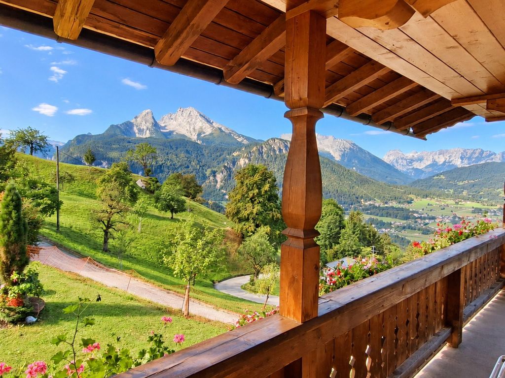 Panoramabalkon Südseite Blick auf Watzmann