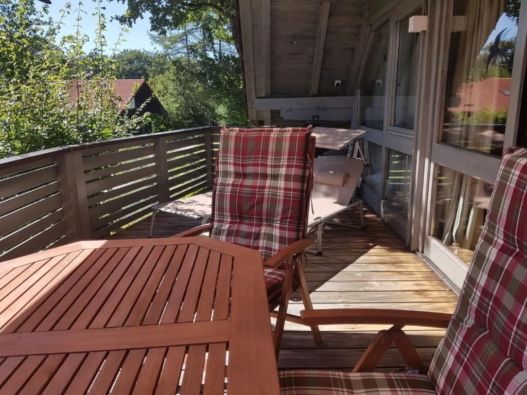 Balkon mit Bergblick