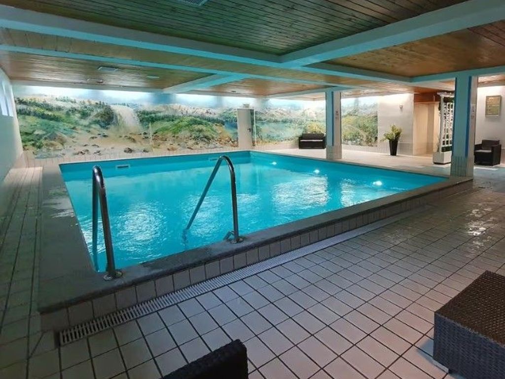Hallenbad