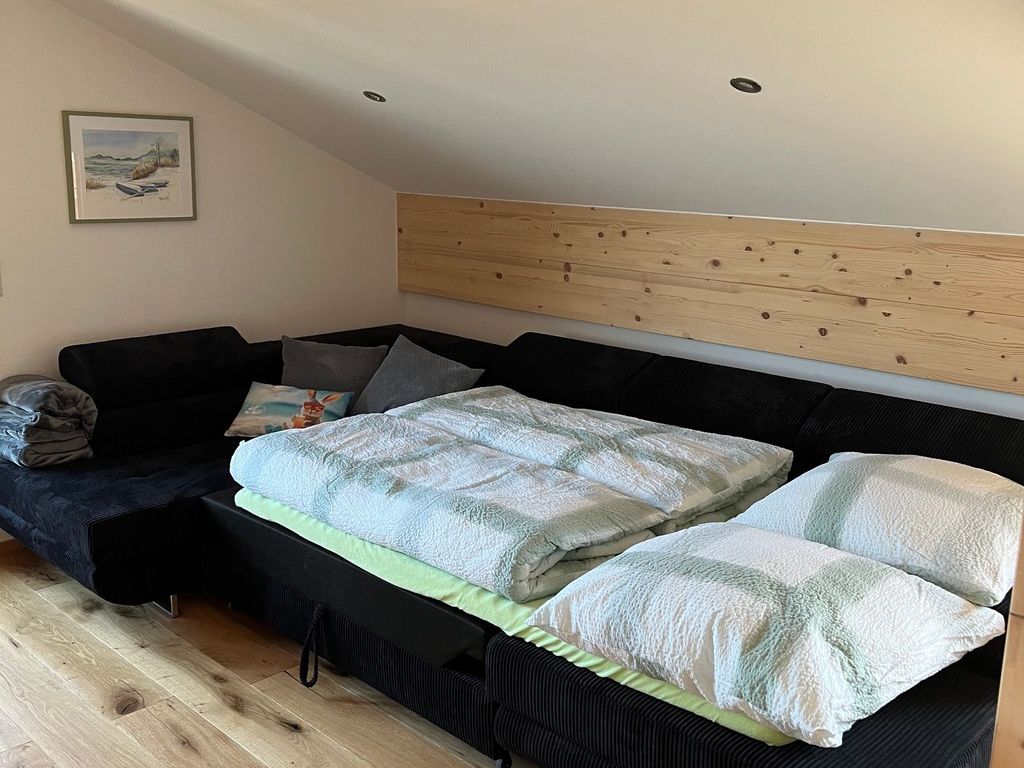 Schlafcouch 2 Kinder im Wohnzimmer