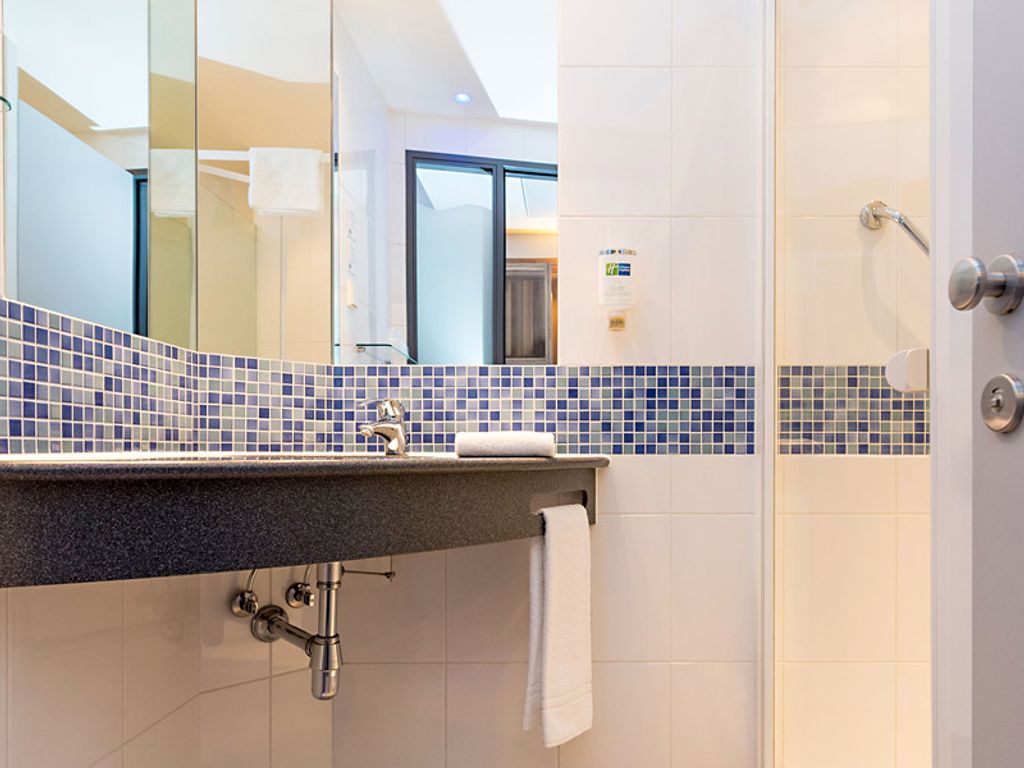 Holiday Inn Express Bremen Airport - Bad